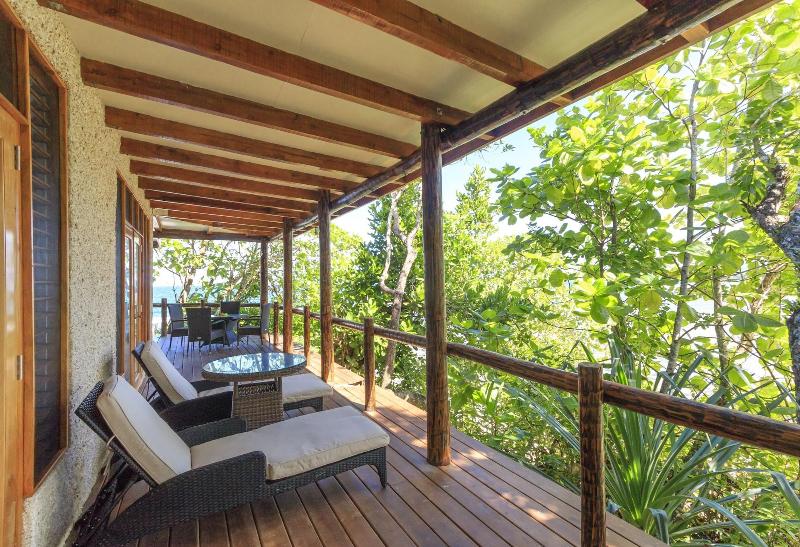 Savasi Island Resort image
