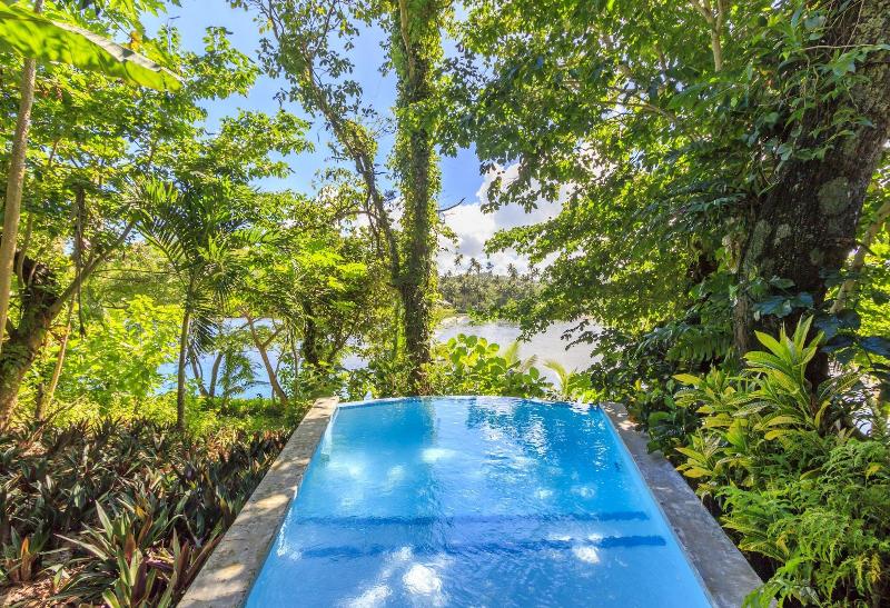 Savasi Island Resort image