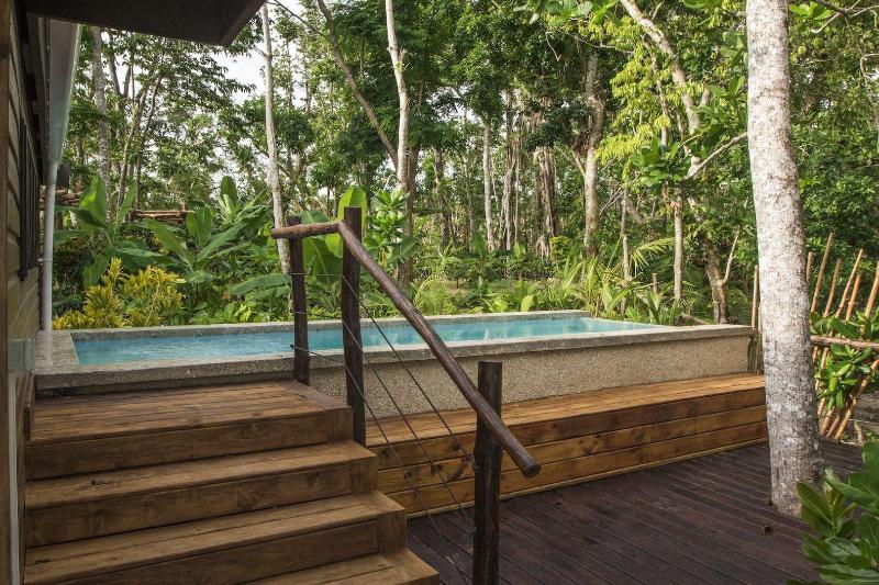 Savasi Island Resort image