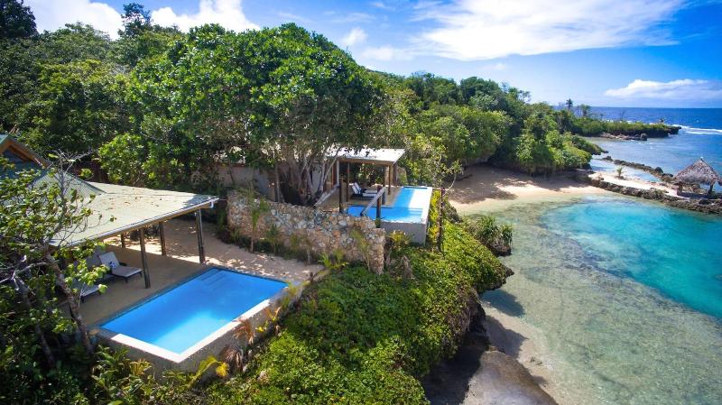 Savasi Island Resort image