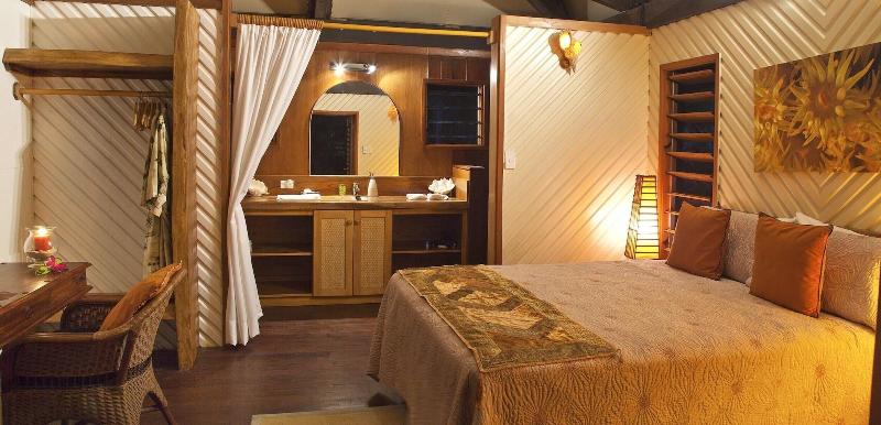 Savasi Island Resort image