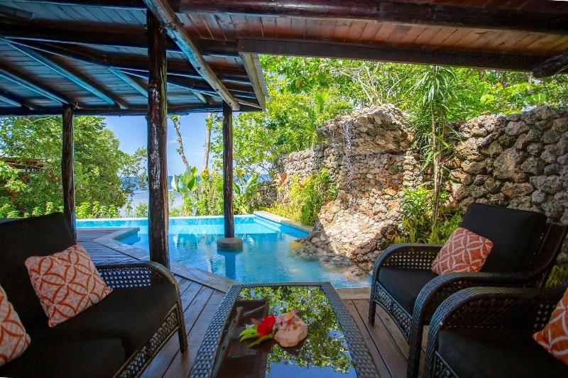 Savasi Island Resort image