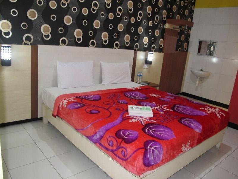 Ria Hotel Jember image