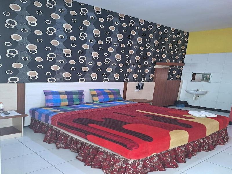 Ria Hotel Jember image
