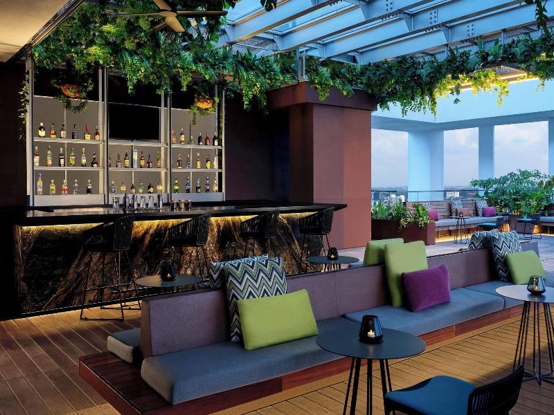 Aloft Jakarta Tb Simatupang image