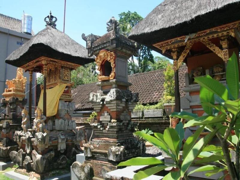 Ojeks Homestay image