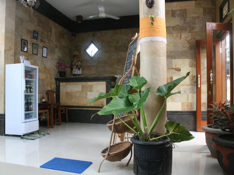 Ojeks Homestay image