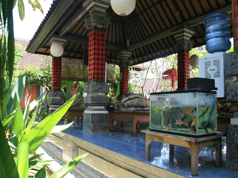Ojeks Homestay image