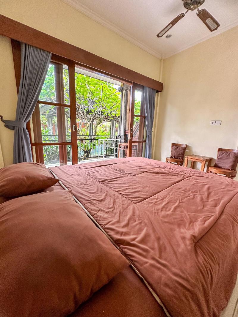Ojeks Homestay image