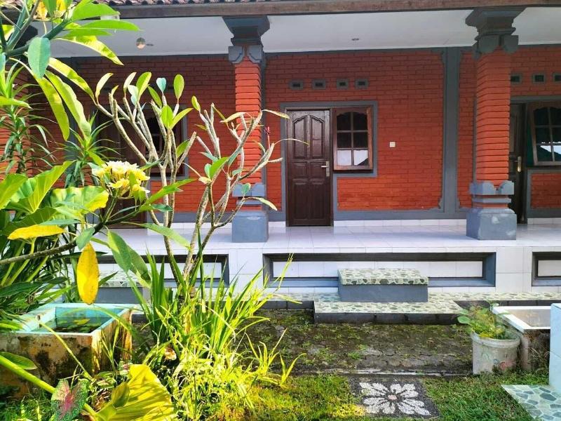 Ojeks Homestay image