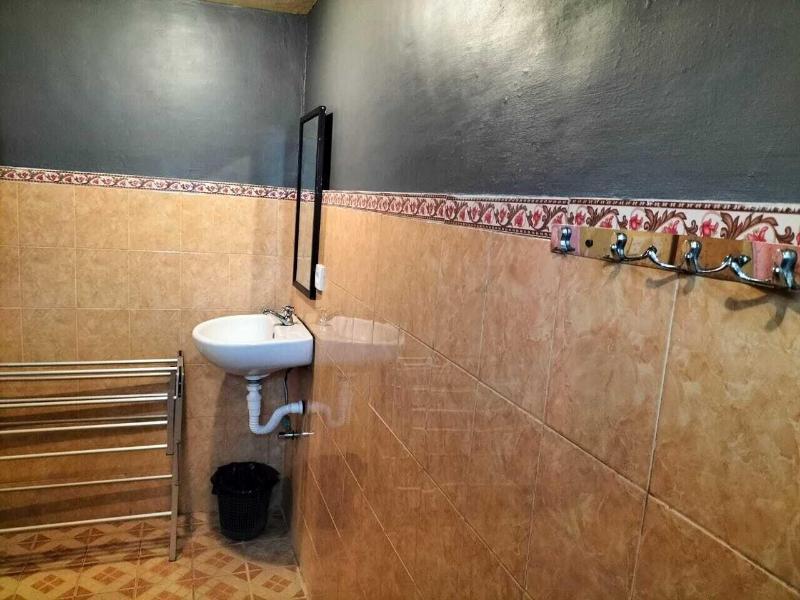 Ojeks Homestay image
