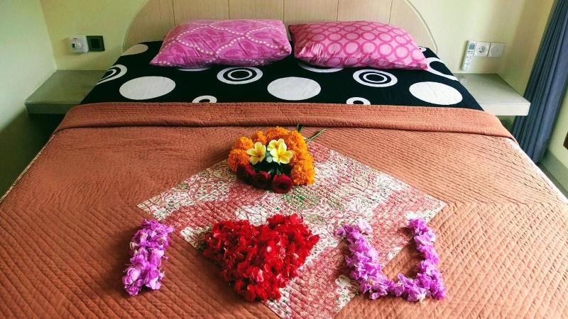 Ojeks Homestay image