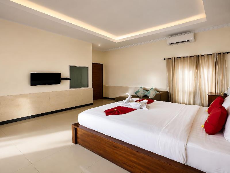 Cave Beach Bungalow image