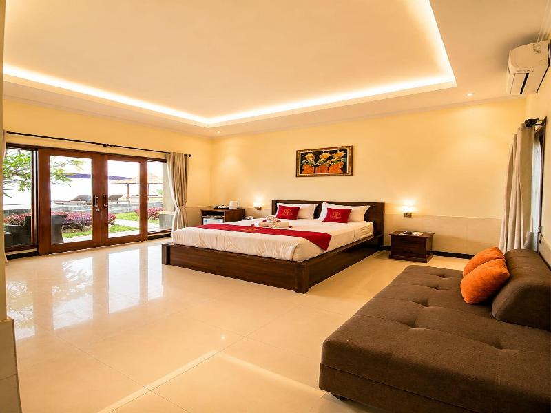 Cave Beach Bungalow image