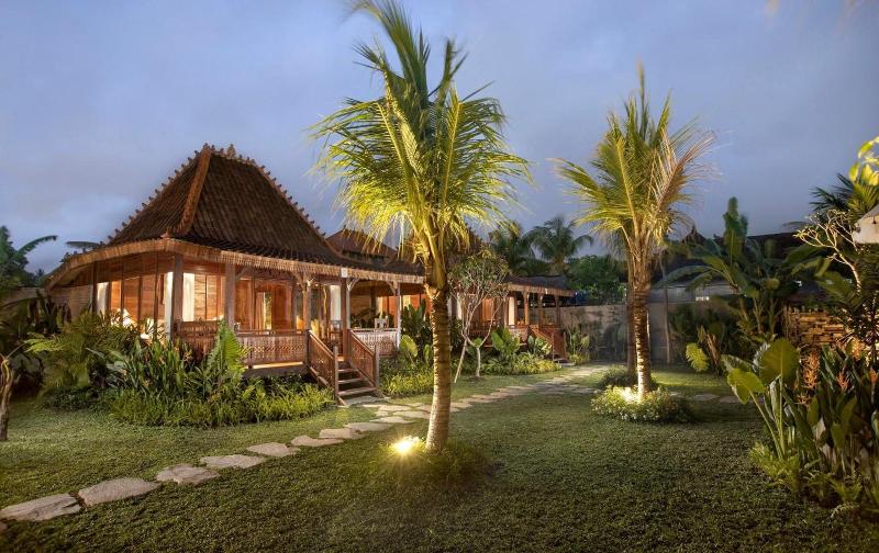 Green Space Villa image