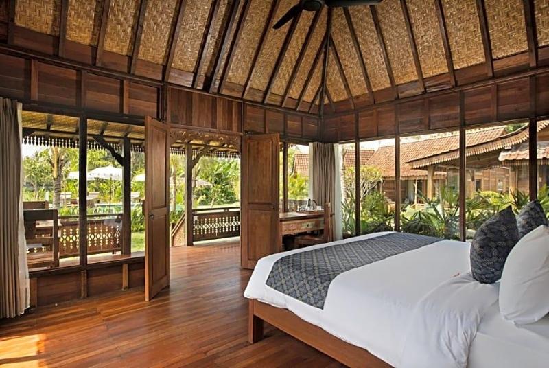 Green Space Villa image