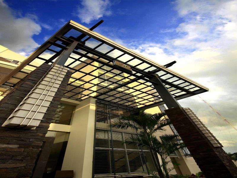 The Avenue Plaza Hotel image