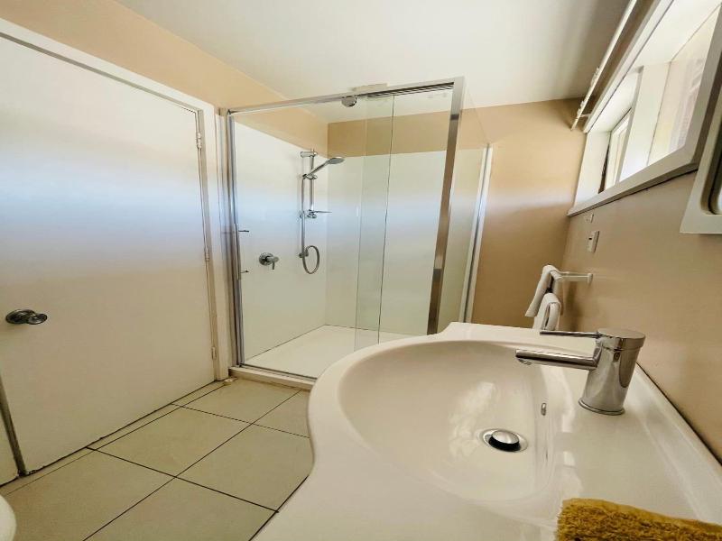 Blenheim Road Motor Lodge image
