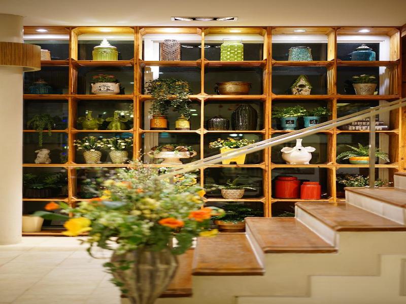 Caza V1 Serviced Apartment image