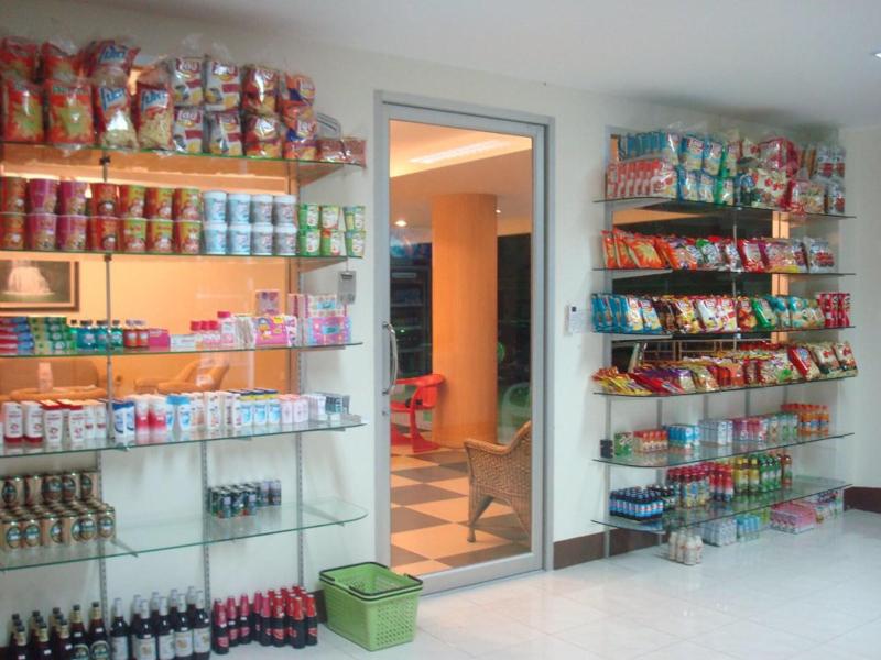 Trat Center Hotel image