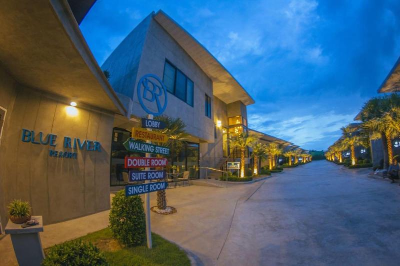 Blue River Resort image