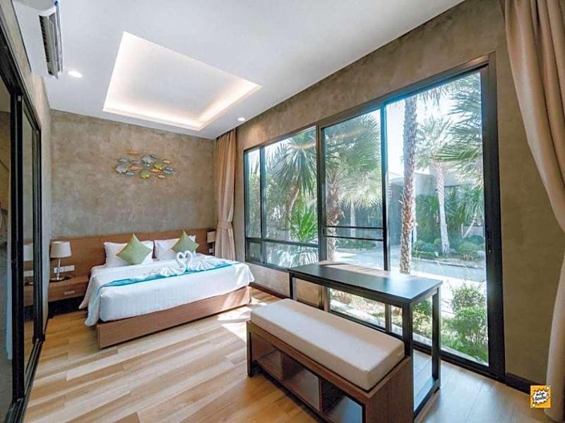 Blue River Resort image