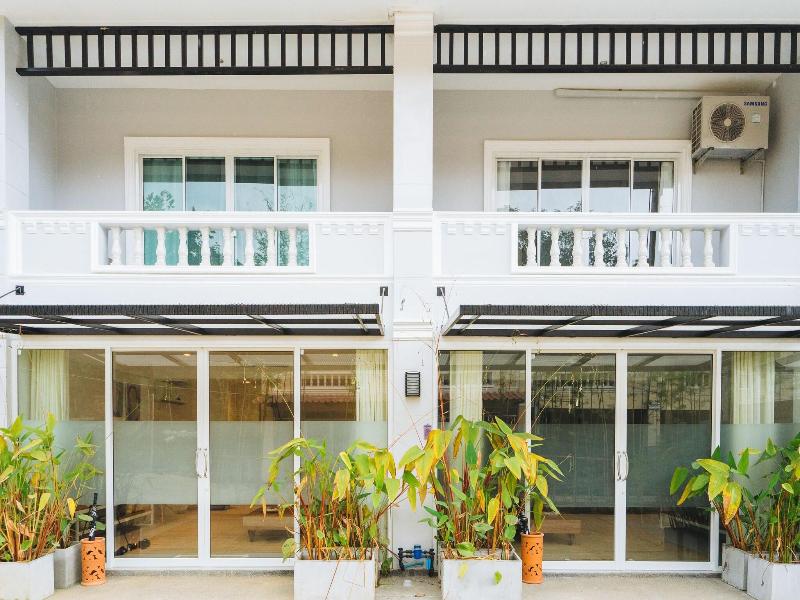Isara Khao Lak image