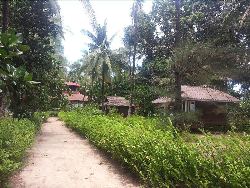 Phayam Coconut Beach Resort