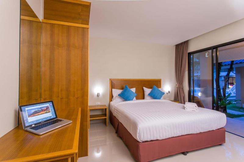 Light Khaolak Resort - Image 2