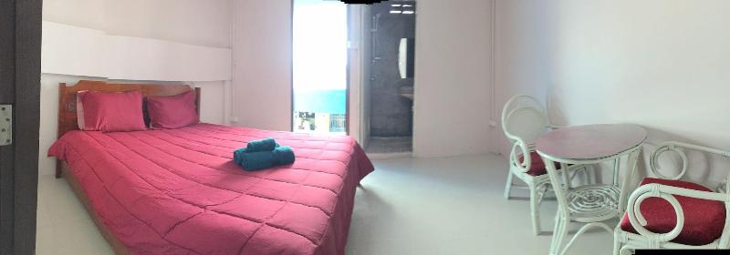 Smile Home Guesthouse image