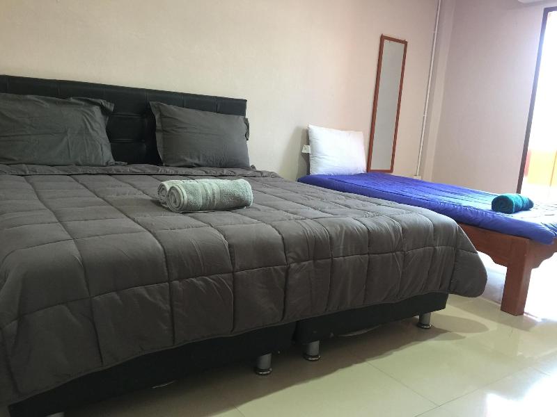 Smile Home Guesthouse image