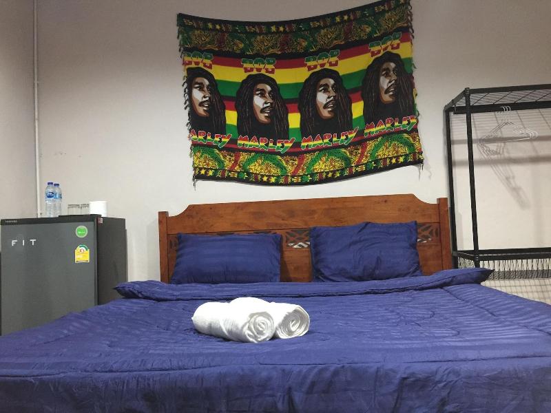 Smile Home Guesthouse image