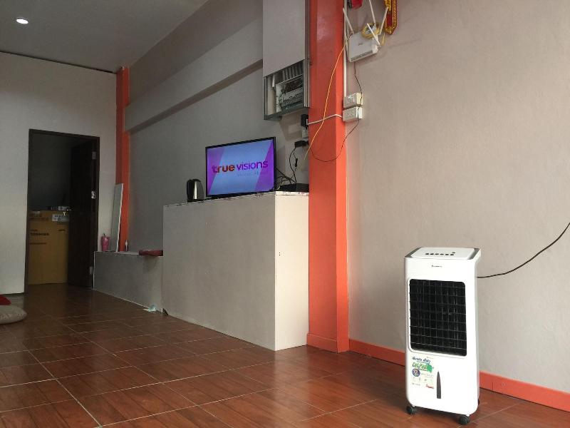 Smile Home Guesthouse image