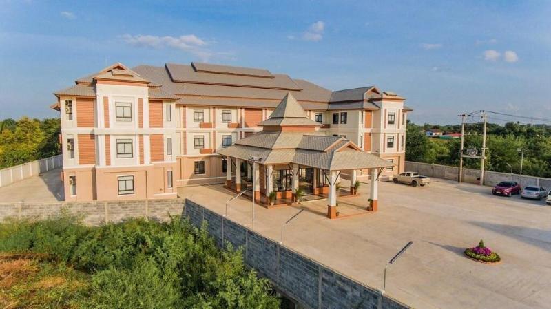 S-Tawan Hotel & Convention image