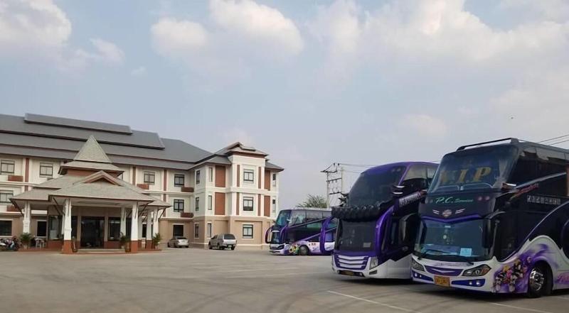 S-Tawan Hotel & Convention image