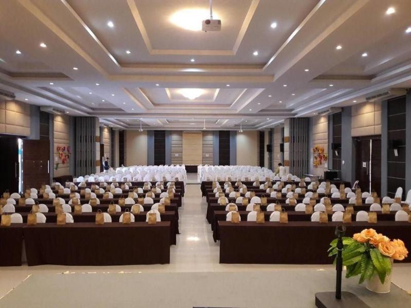 S-Tawan Hotel & Convention image