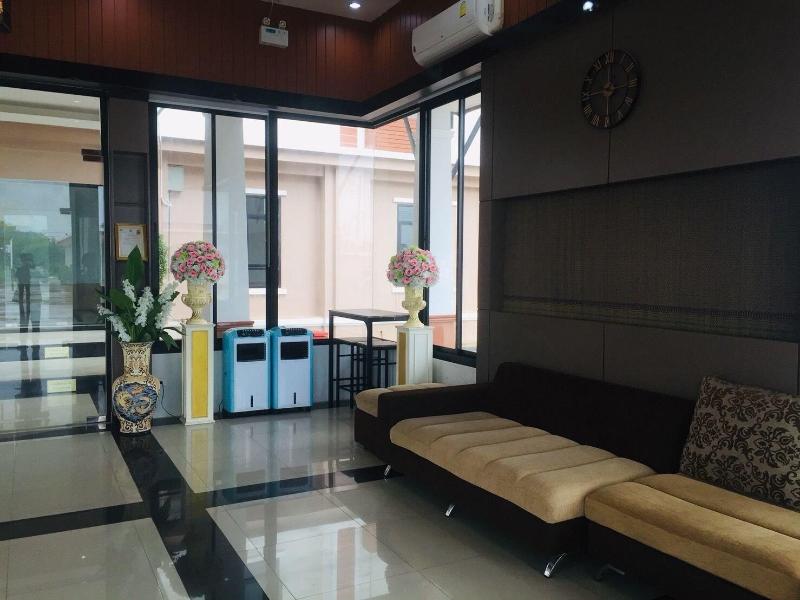 S-Tawan Hotel & Convention image