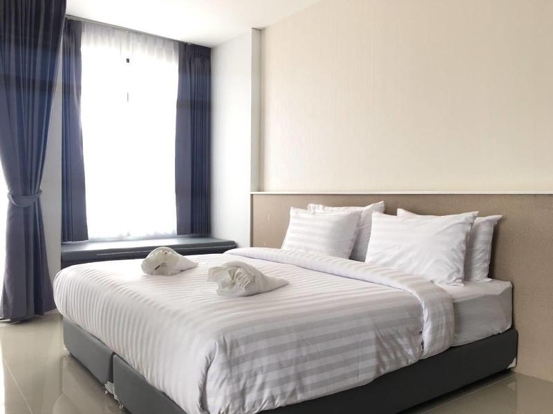 S-Tawan Hotel & Convention image