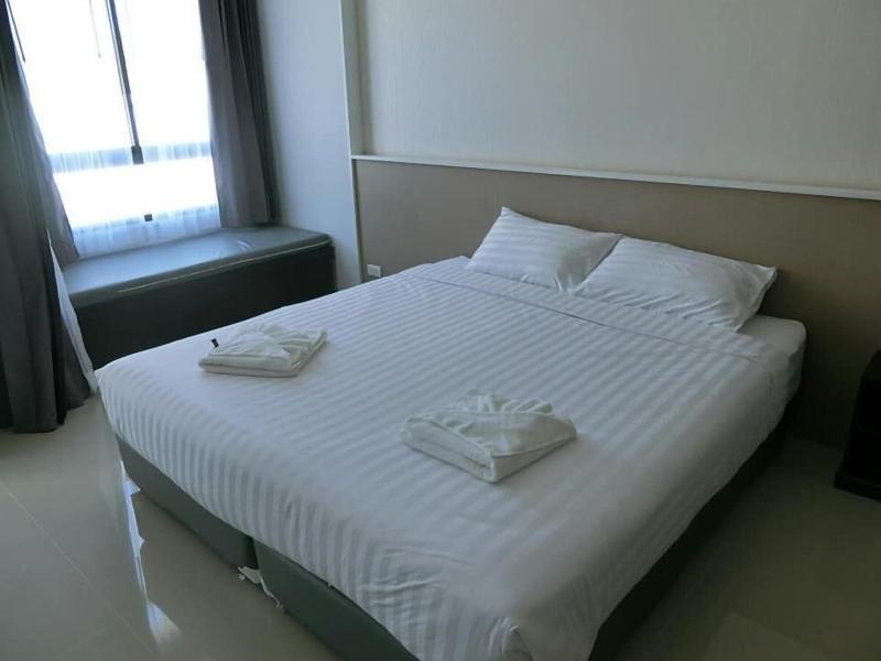 S-Tawan Hotel & Convention image
