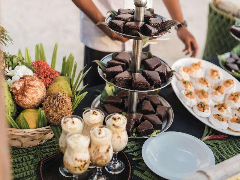 Sinalei Reef Resort & Spa image