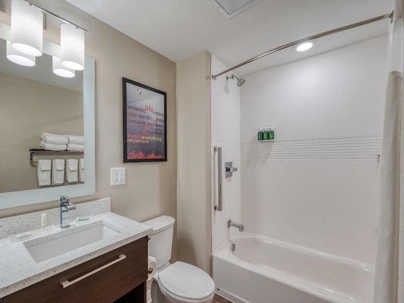 Towneplace Suites By Marriott Indianapolis Airport image