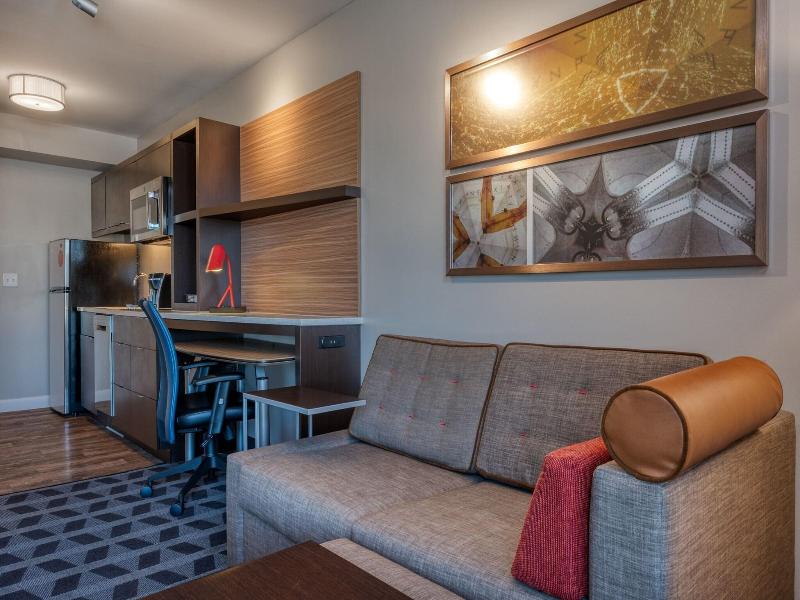 Towneplace Suites By Marriott Indianapolis Airport image