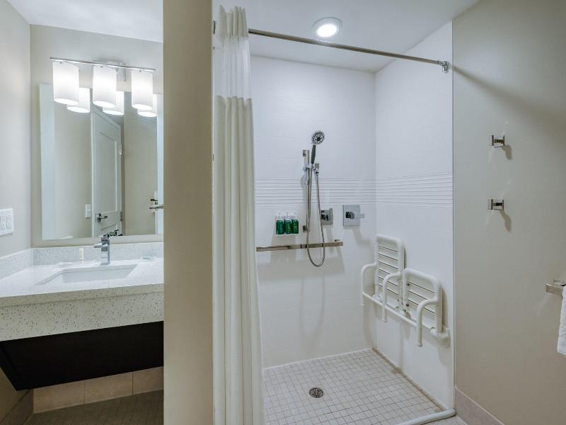 Towneplace Suites By Marriott Indianapolis Airport image
