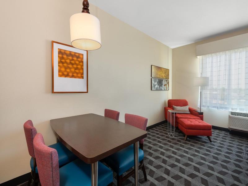 Towneplace Suites By Marriott Indianapolis Airport image
