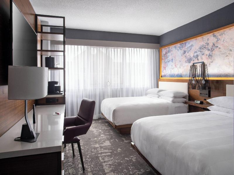 Marriott Greensboro Downtown image