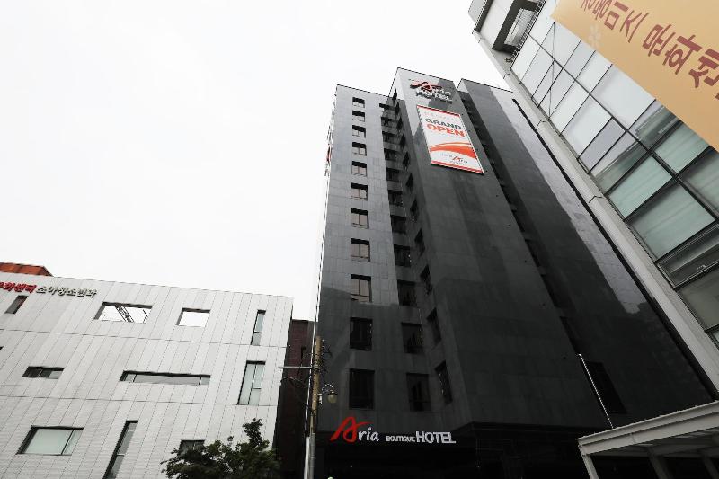 Hotel Aria image