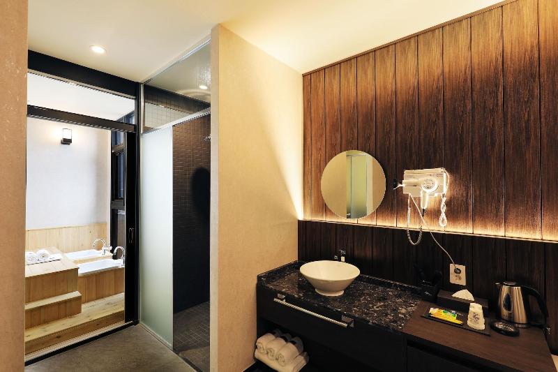Hotel Aria image