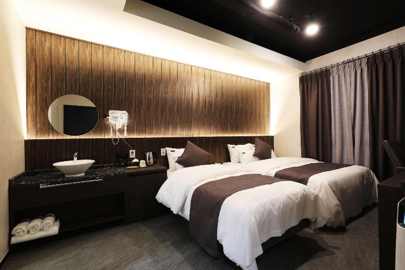 Hotel Aria image