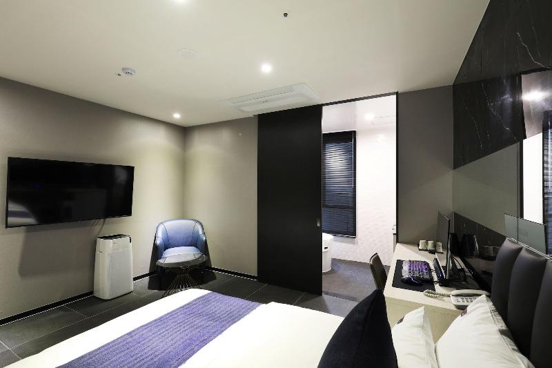 Hotel Aria image