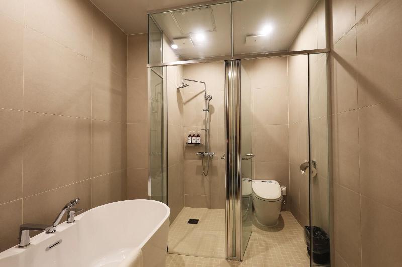 Hotel Aria image